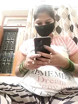 ritu7755 online show from 04-25-26, 03:42