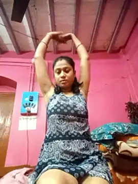 Hooghlypinkivabi online show from 01-18-26, 03:16