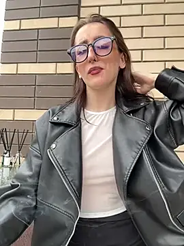 LuxBrunette  online show from 03-27-26, 08:48