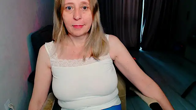 MiLenaMilf online show from 06-05-26, 09:15