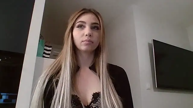 TeenLily online show from 02-02-26, 07:56