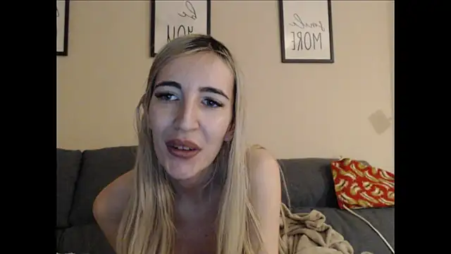 Snapshot of BarbieBlondieGirl chatting on 05-24-26, 10:26 BarbieBlondieGirl online show from 05-24-26, 10:26