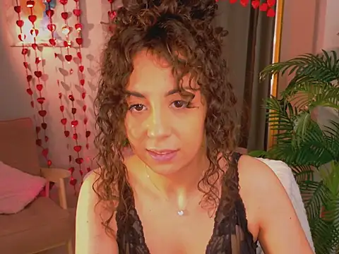 curly jade online show from 02-17-26, 07:38