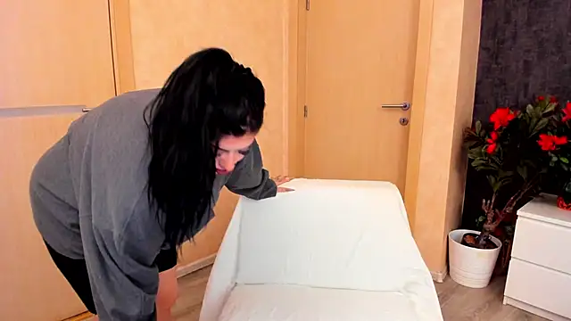 NayaNoirX online show from 02-03-26, 07:08