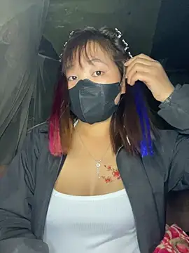 Snapshot of Wendy-2 chatting on 01-08-26, 03:58 Wendy-2 online show from 01-08-26, 03:58