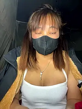 Snapshot of Wendy-2 chatting on 01-11-26, 05:07 Wendy-2 online show from 01-11-26, 05:07