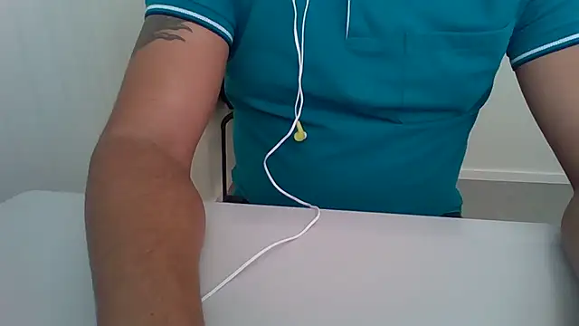 Snapshot of Moreno_Casado_Safado chatting on 07-07-26, 03:27 Moreno Casado Safado online show from 07-07-26, 03:27