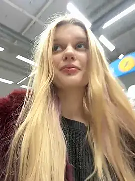 Snapshot of ann_ewu chatting on 01-13-26, 03:06 ann ewu online show from 01-13-26, 03:06