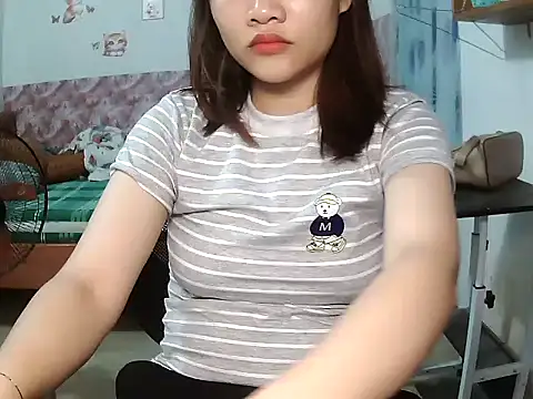 Snapshot of hana_ssexy chatting on 05-19-26, 03:40 hana ssexy online show from 05-19-26, 03:40