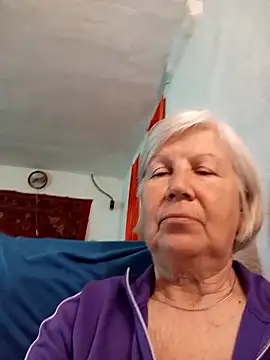 KlaudiaDarling online show from 04-09-26, 07:14