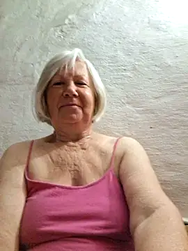 KlaudiaDarling online show from 06-01-26, 01:18