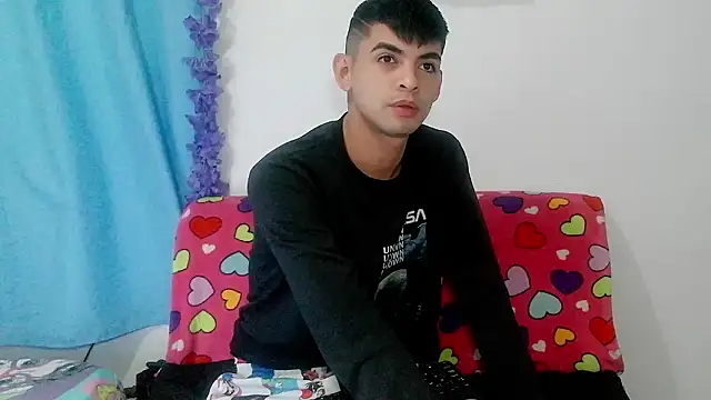 Snapshot of nico22love chatting on 02-09-26, 12:25 nico22love online show from 02-09-26, 12:25