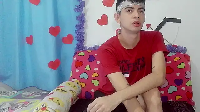 Snapshot of nico22love chatting on 02-17-26, 02:57 nico22love online show from 02-17-26, 02:57