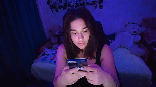 AlisiaRose online show from 01-11-26, 02:49