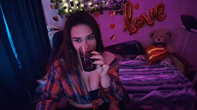AlisiaRose online show from 03-28-26, 03:28