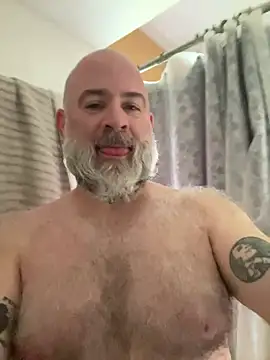 XJJ77x online show from 05-04-26, 06:04