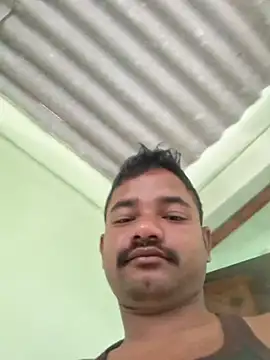 Snapshot of Ranuvabi chatting on 04-07-26, 04:35 Ranuvabi online show from 04-07-26, 04:35