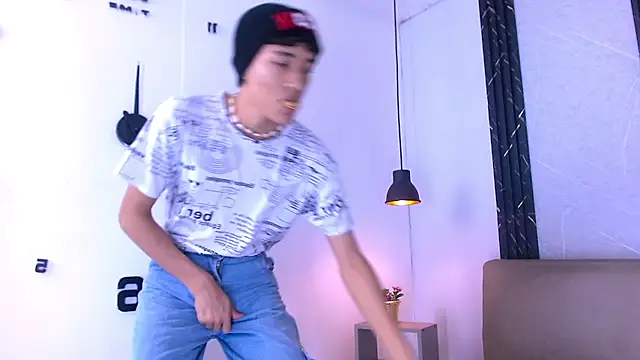 Snapshot of Look_Pirs chatting on 01-14-26, 03:56 Look Pirs online show from 01-14-26, 03:56