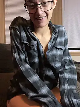 FaiiryArii online show from 01-12-26, 04:29