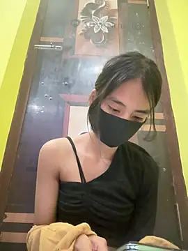 Snapshot of Beauty-pi chatting on 01-14-26, 06:13 Beauty-pi online show from 01-14-26, 06:13