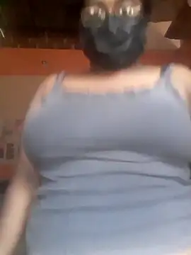 fingerbit07 online show from 02-11-26, 07:02