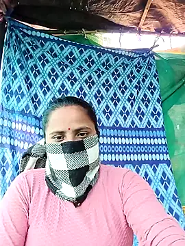 Curvy-Nina online show from 01-07-26, 08:39