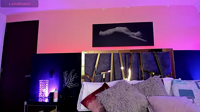 Snapshot of Chloe_Connor chatting on 01-11-26, 01:21 Chloe Connor online show from 01-11-26, 01:21