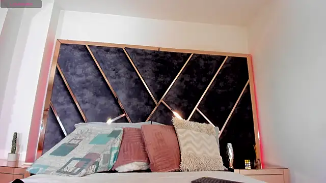 Chloe Connor online show from 02-21-26, 11:55