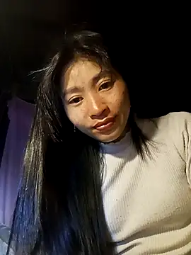 Snapshot of Hiniyk2 chatting on 01-10-26, 01:46 Hiniyk2 online show from 01-10-26, 01:46