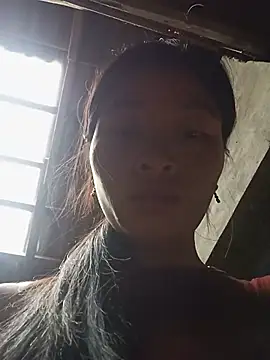 Snapshot of Hiniyk2 chatting on 07-07-26, 11:53 Hiniyk2 online show from 07-07-26, 11:53