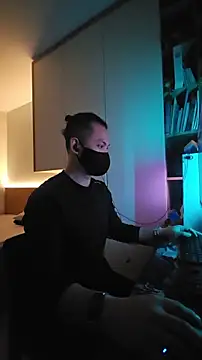 Snapshot of OnlyHand9x chatting on 03-03-26, 05:30 OnlyHand9x online show from 03-03-26, 05:30