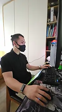 OnlyHand9x online show from 03-17-26, 04:06