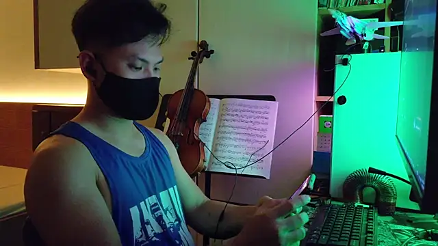OnlyHand9x online show from 06-16-26, 03:58