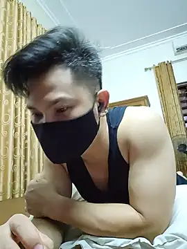 OnlyHand9x online show from 06-30-26, 04:52