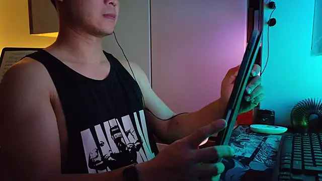 OnlyHand9x online show from 07-05-26, 03:52