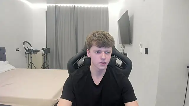 bonekoambalabu online show from 02-20-26, 05:13