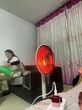 Faded pink online show from 01-17-26, 04:22