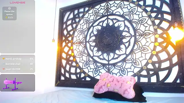 salome willianss online show from 02-14-26, 12:13