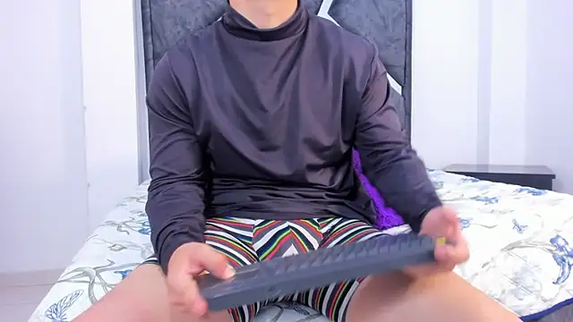 Liam saint online show from 02-14-26, 12:24