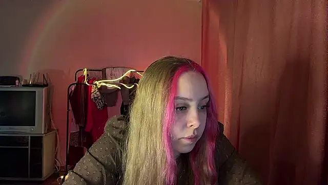 ZoraDearmon online show from 02-06-26, 09:07