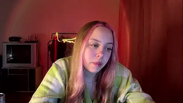 ZoraDearmon online show from 02-13-26, 09:33