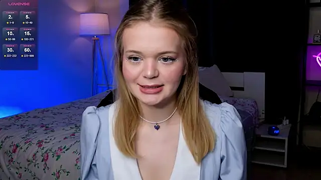 Snapshot of Elioraa chatting on 01-14-26, 03:06 Elioraa online show from 01-14-26, 03:06