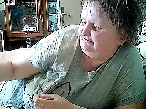 Snapshot of nataly4560 chatting on 04-25-26, 09:34 nataly4560 online show from 04-25-26, 09:34