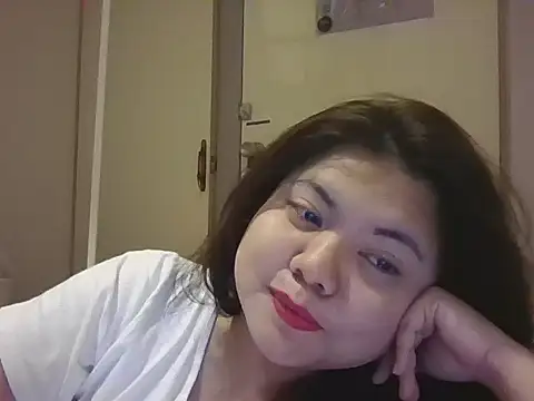 Allie 143 online show from 07-28-26, 11:50