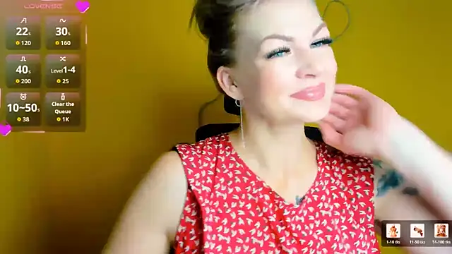 Snapshot of Madonna_Fire chatting on 07-17-26, 12:01 Madonna Fire online show from 07-17-26, 12:01