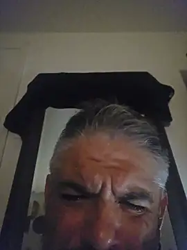 Snapshot of eddy73xxx chatting on 07-09-26, 02:37 eddy73xxx online show from 07-09-26, 02:37