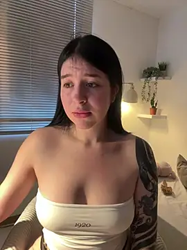 evelynrosess1 online show from 02-23-26, 11:02