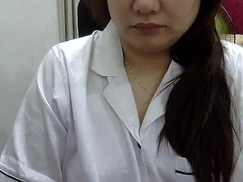 Sarah no land online show from 04-11-26, 04:50