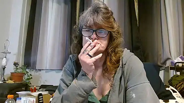 ladylavende3 online show from 03-13-25, 06:05