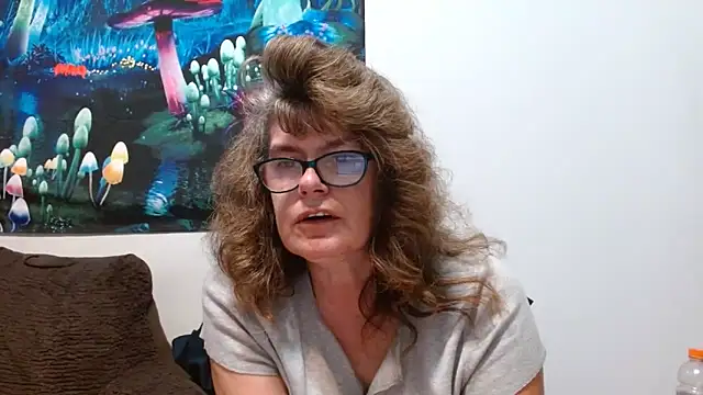 ladylavende3 online show from 09-17-25, 02:30